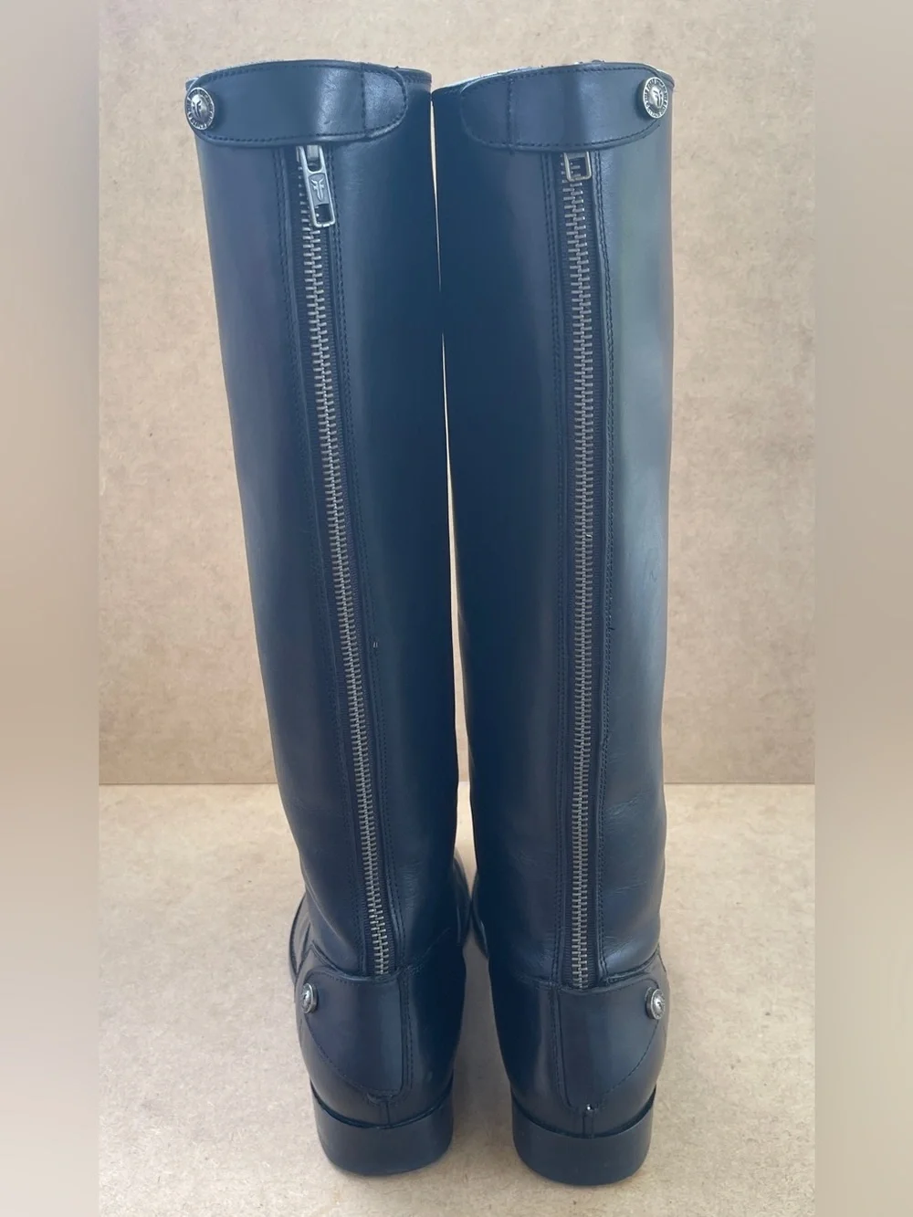Frye Melissa Button Back Zip Black Leather Riding Boots Womens 8 B 4001